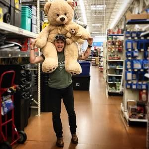 Meet your Posher, Alex